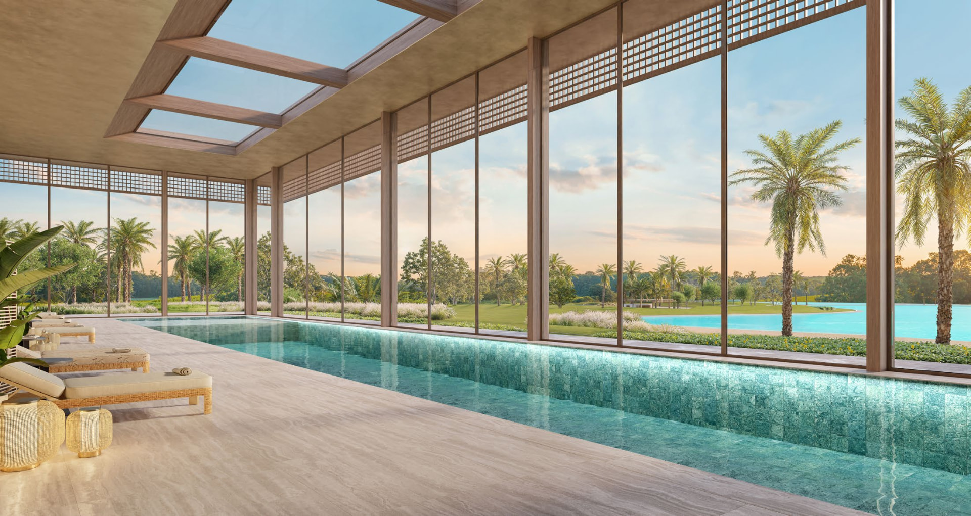 Wellness Center do Heritage Riviera Porto Feliz com piscina interna aquecida e paredes de vidro